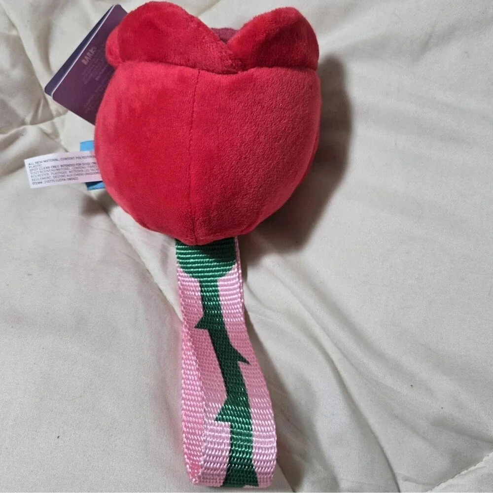 Bark Box Toss The Boopquet Bouquet Red Rose Flowers Plush M/L Dog Toy NWT